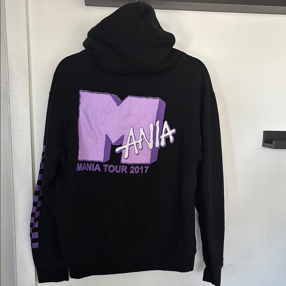 Fall Out Boy Black Hoodie with Purple Logo 2017 Mania Tour Merch - Picture 4 of 4